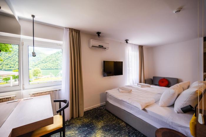 hotel plivsko jezero