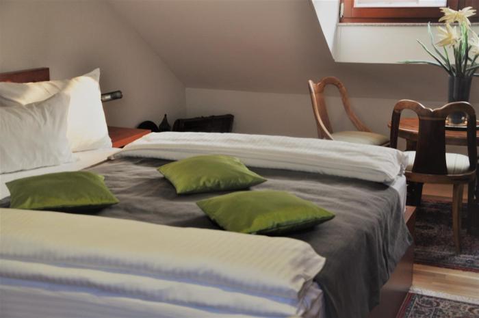 hotel noble