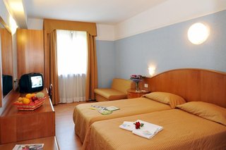 Park Hotel Jolanda,Lake Garda>>Garda,2 star