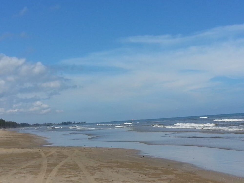 sea view resort hotel and apartments