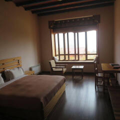 khuru resort