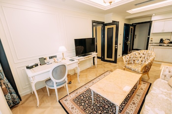golden palace hotel yerevan
