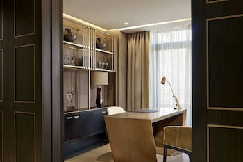 the alexander a luxury collection hotel yerevan