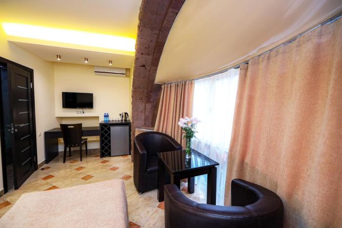 skyline hotel yerevan