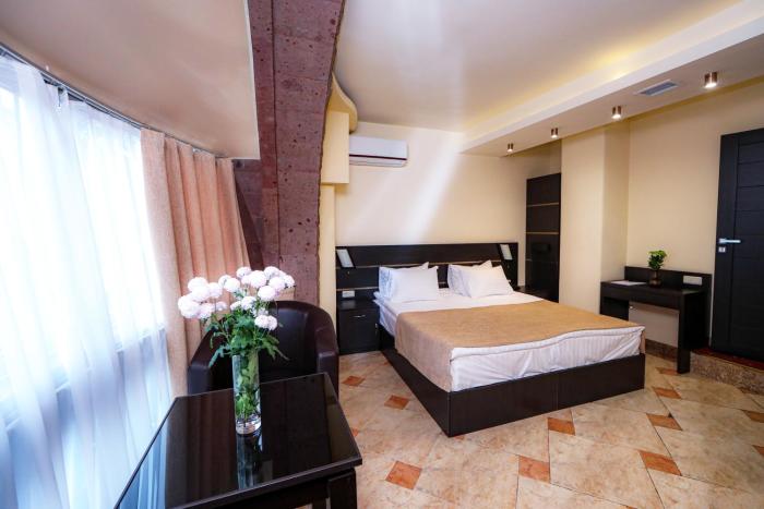 skyline hotel yerevan