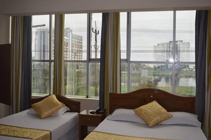 hotel marine plaza