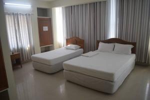 hotel marine plaza