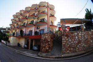 Unico Aparthotel,In Sarande,3 star