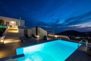 Paros Nereids Villas,Paros>>Parikia,4 star