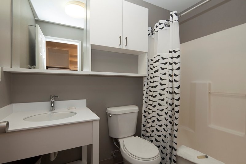 uptown suites extended stay charlotte nc concord