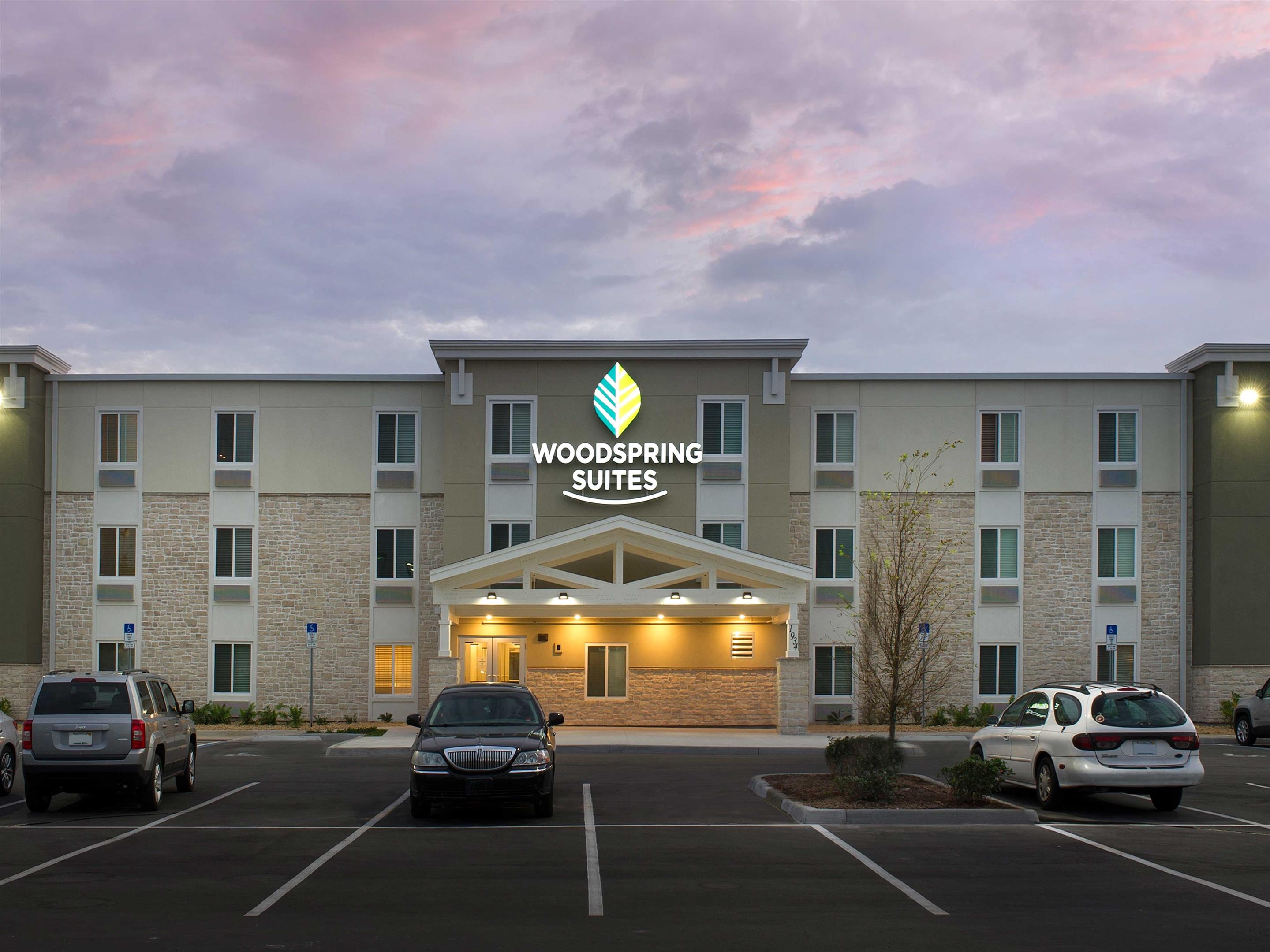 extended stay america select suites orlando airport