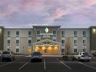 Extended Stay America Select Suites - Orlando - Airport,Belle Isle>>Bay Lake,3 star