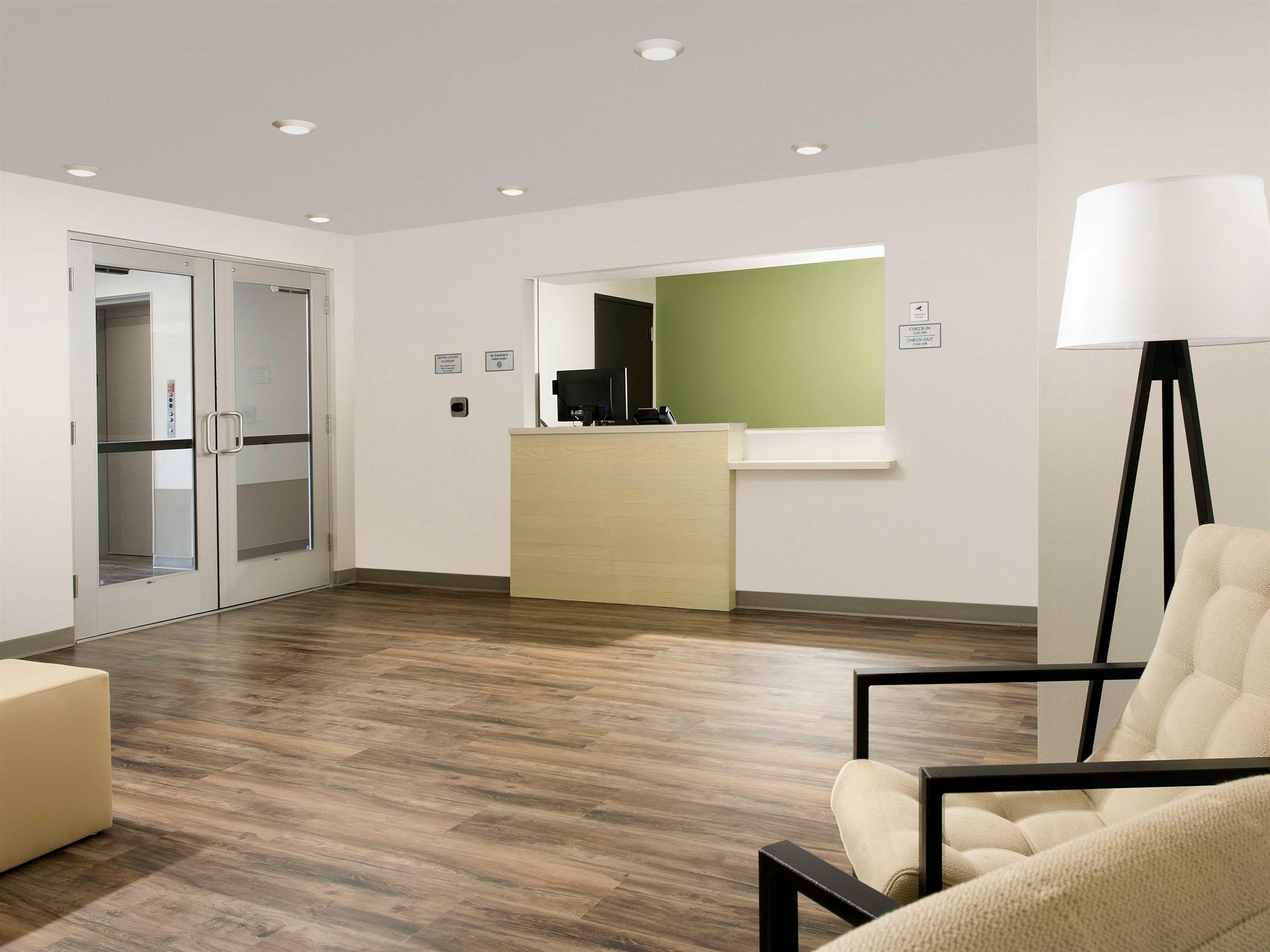 extended stay america select suites orlando airport