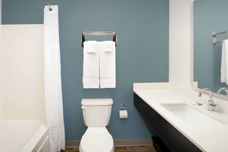 extended stay america select suites orlando airport