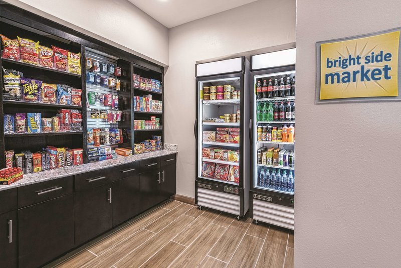 la quinta by wyndham san antonio by frost bank center