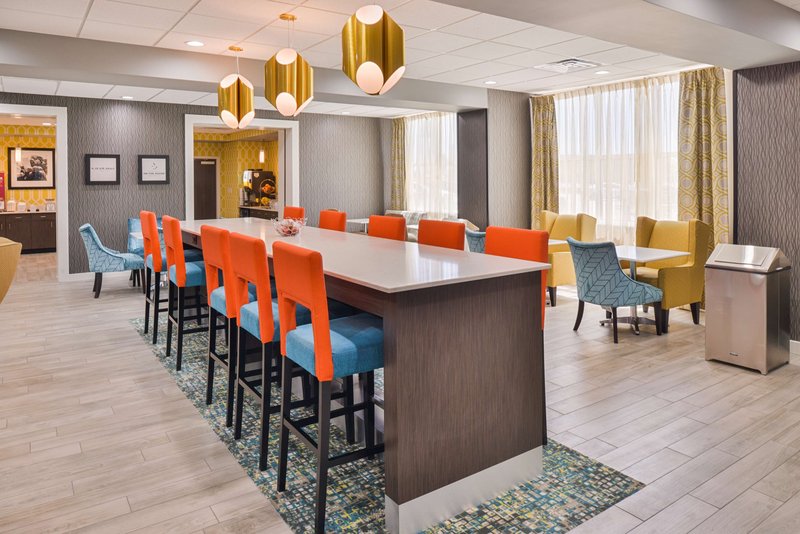 hampton inn emporia