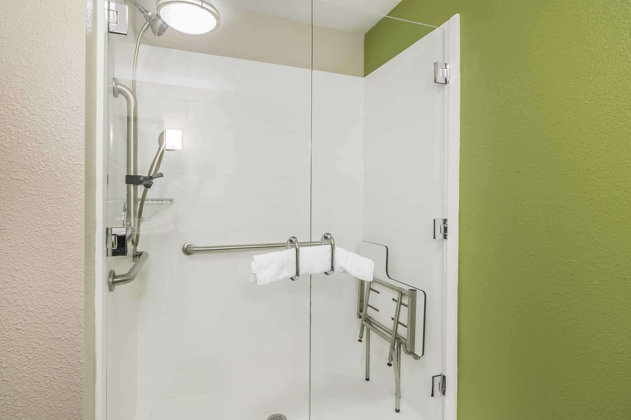 sleep inn and suites