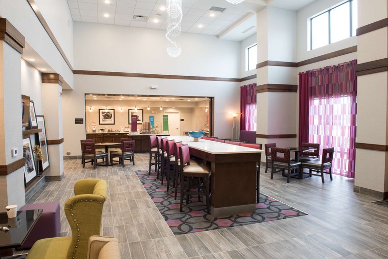 hampton inn and suites bay city