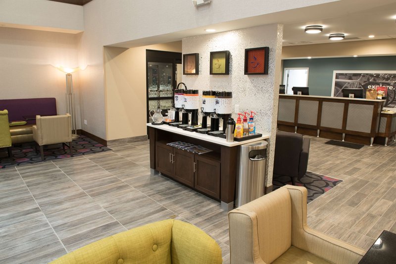 hampton inn and suites bay city