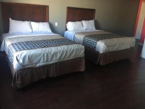 stuart hotel near good samaritan hospital