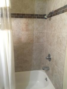 stuart hotel near good samaritan hospital