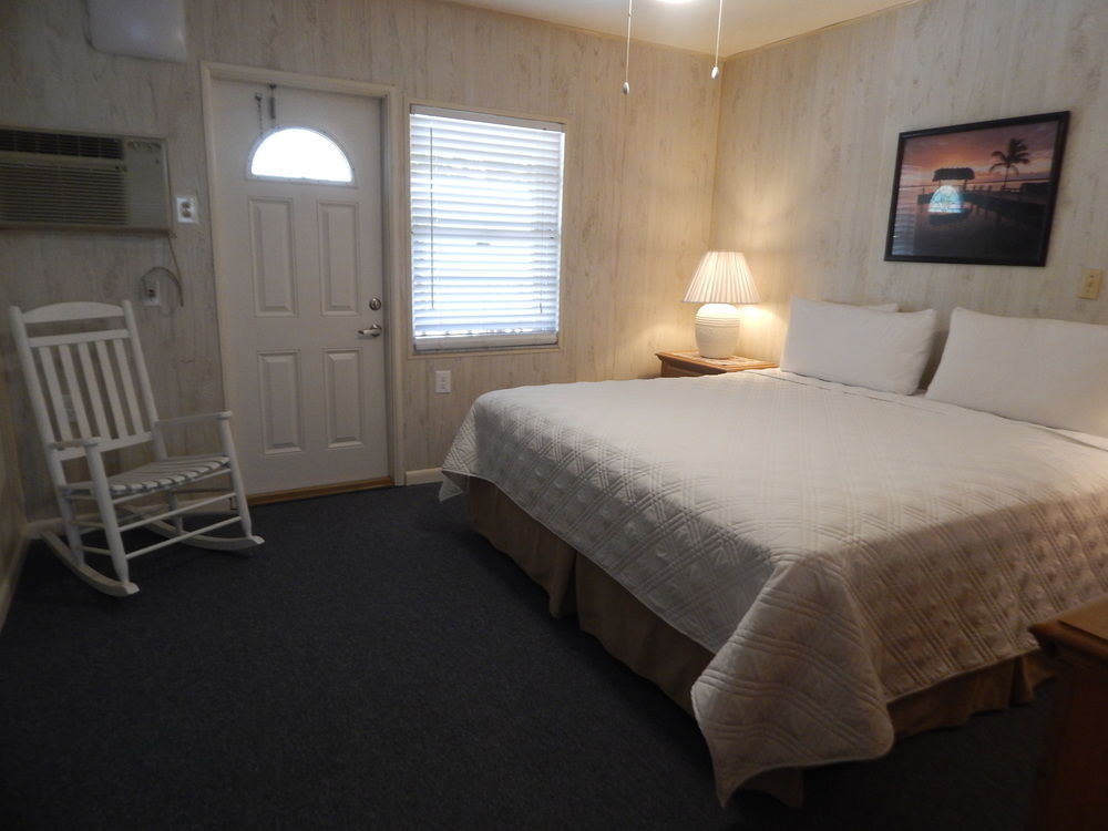 Parmer's Resort,Florida Keys>>Big Pine Key,3 star