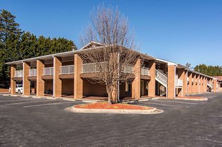 Quality Inn,Clarkesville>>Atlanta,2 star