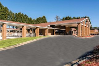 Quality Inn,Clarkesville>>Atlanta,2 star