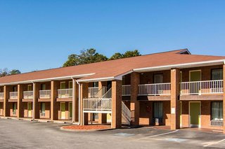 Quality Inn,Clarkesville>>Atlanta,2 star