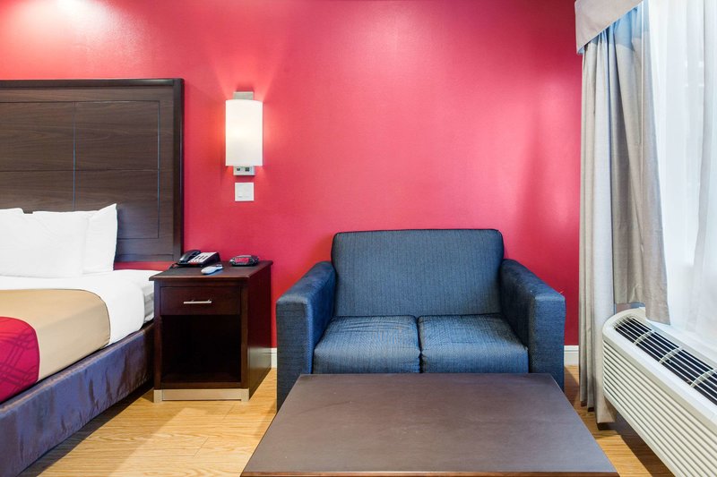 econo lodge inn and suites houston willowbrook