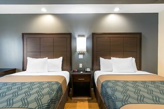 econo lodge inn and suites houston willowbrook