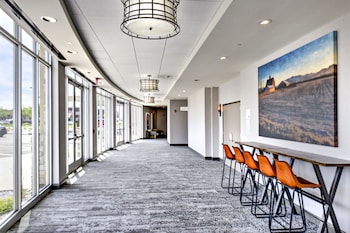 holiday inn nampa by ihg