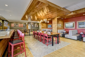 holiday inn nampa by ihg