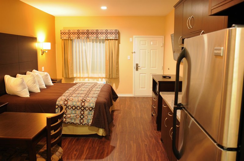 americas best value inn houston at fm 529