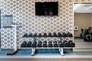 aloft newport on the levee