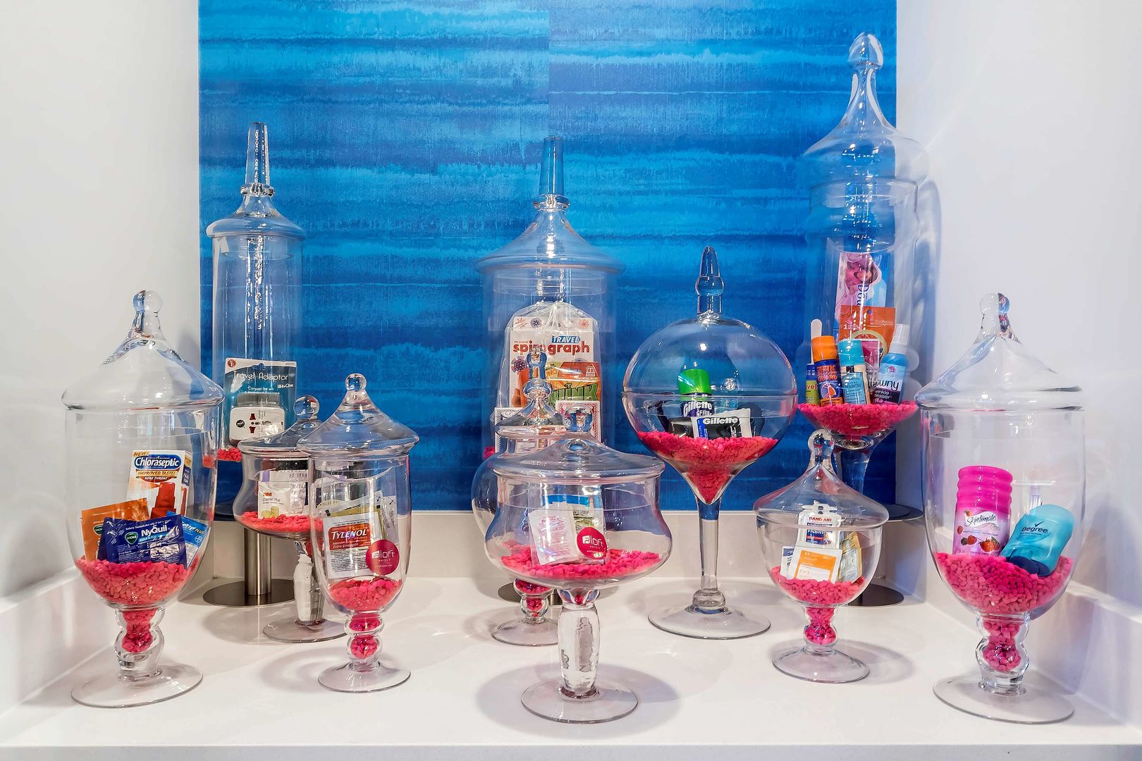 aloft newport on the levee