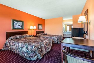 Econo Lodge,Hartwell>>Franklin,2 star