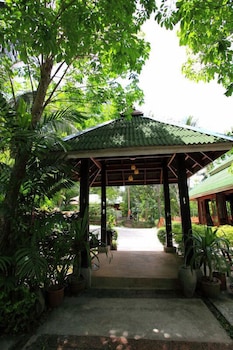 vipa tropical resort