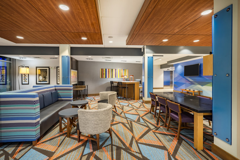 holiday inn express and suites greenville se simpsonville