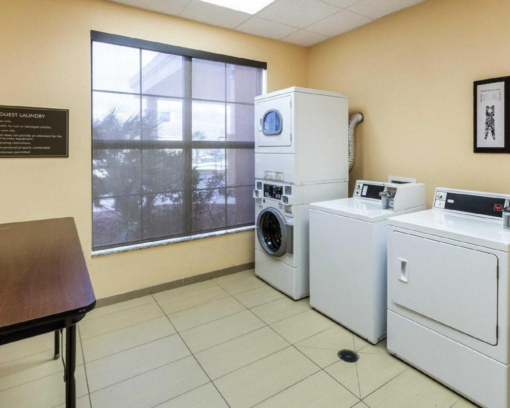 mainstay suites