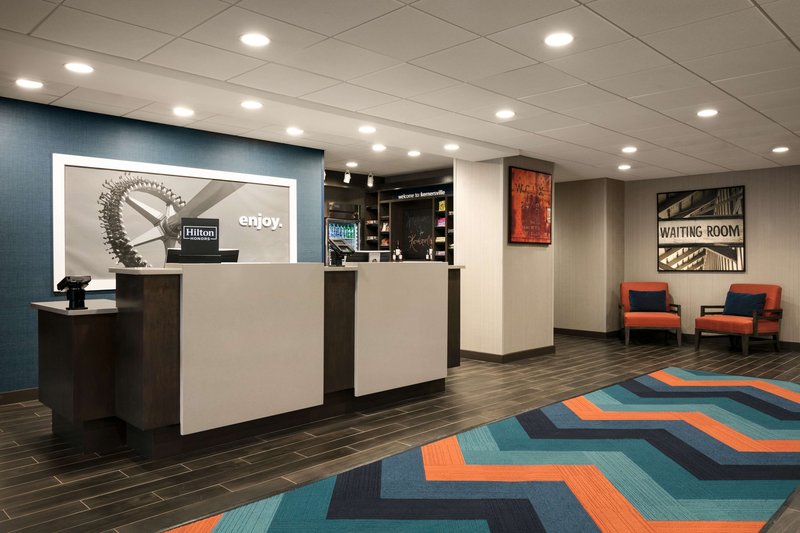 hampton inn kernersville