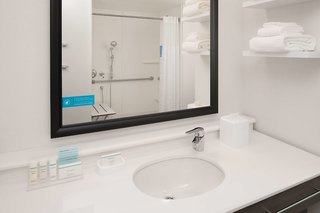 hampton inn and suites portland pearl district
