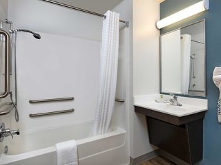 woodspring suites pittsburgh cranberry