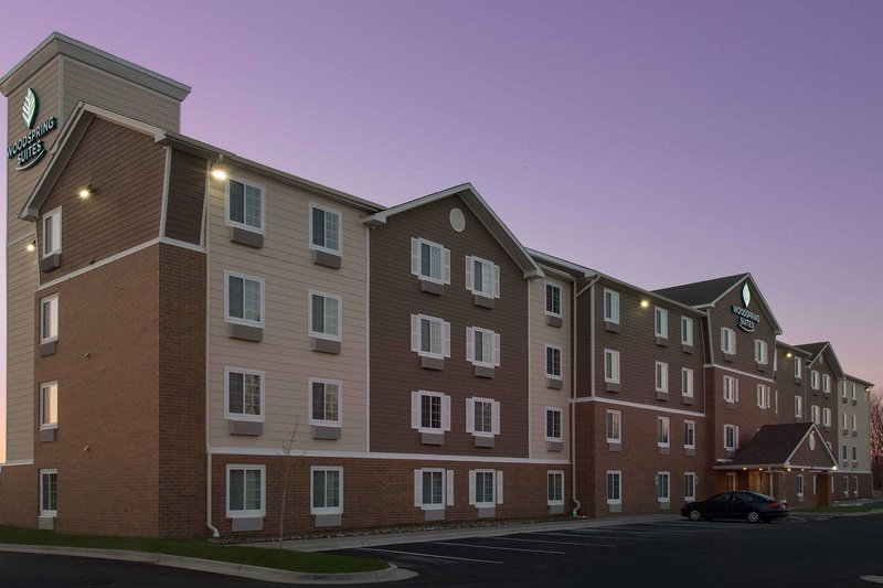 extended stay america select suites louisville airport