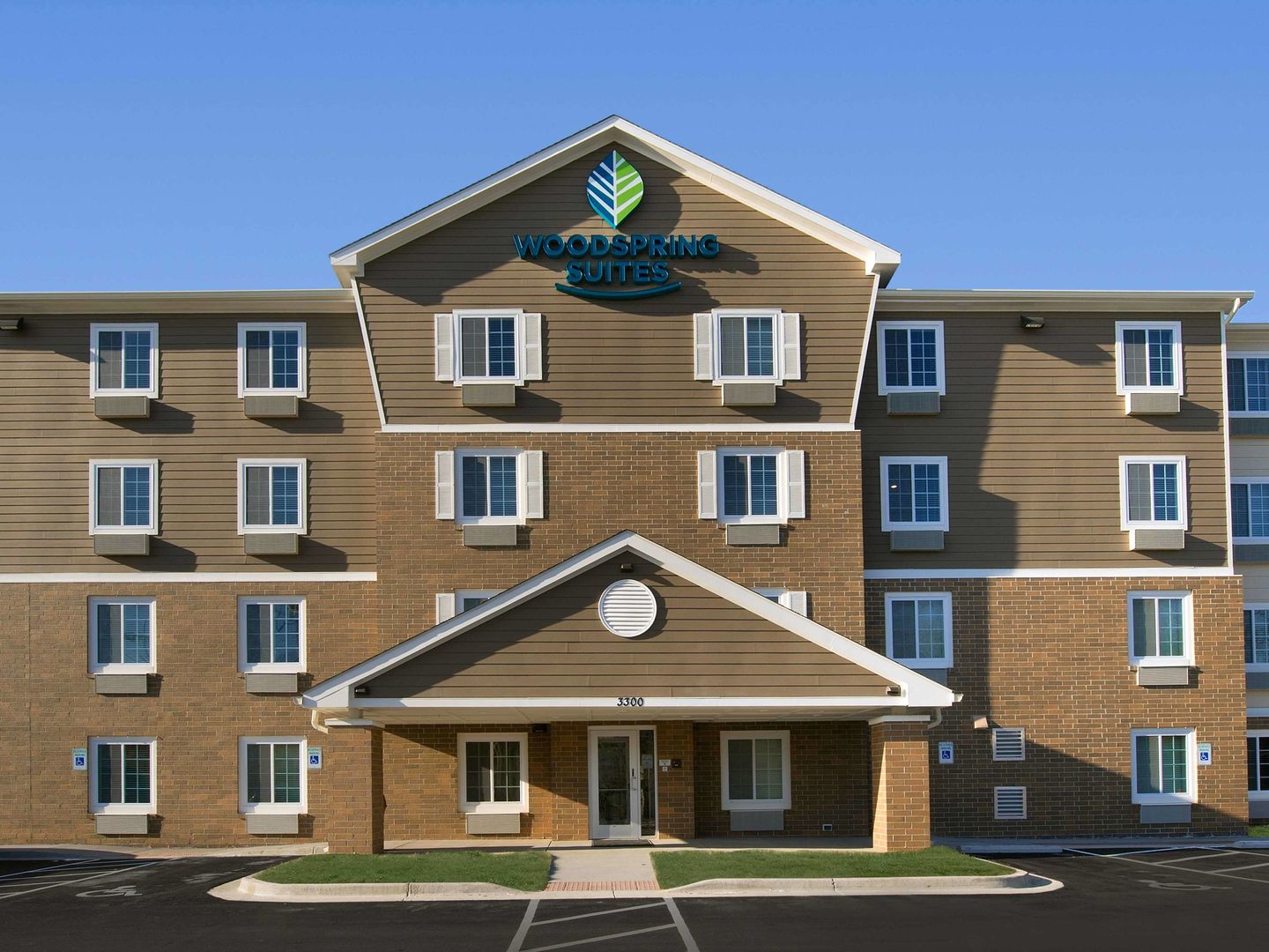 extended stay america select suites louisville airport
