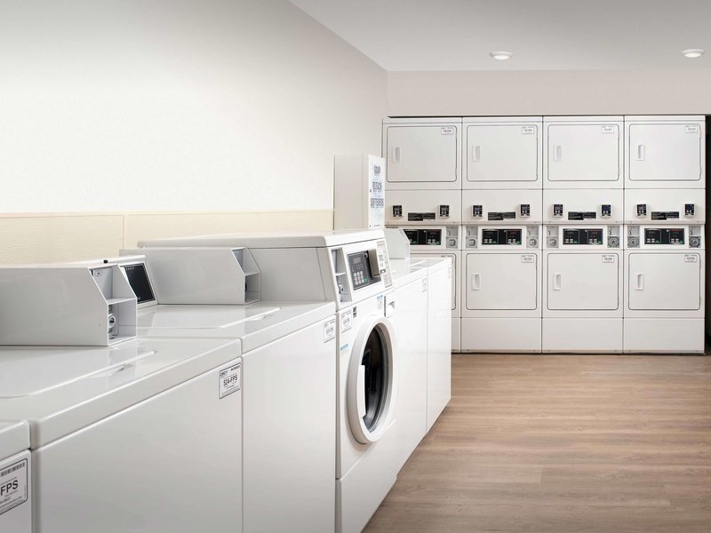 extended stay america select suites louisville airport