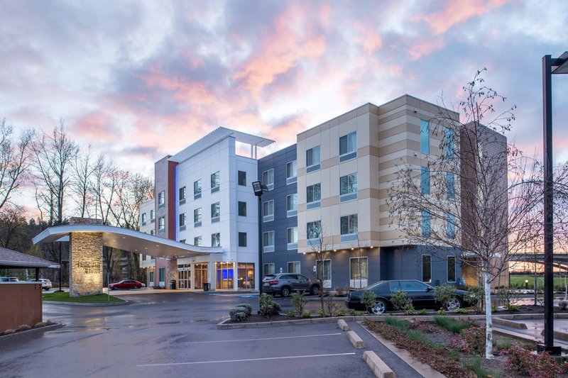 Fairfield Inn & Suites By Marriott Eugene East/Springfield