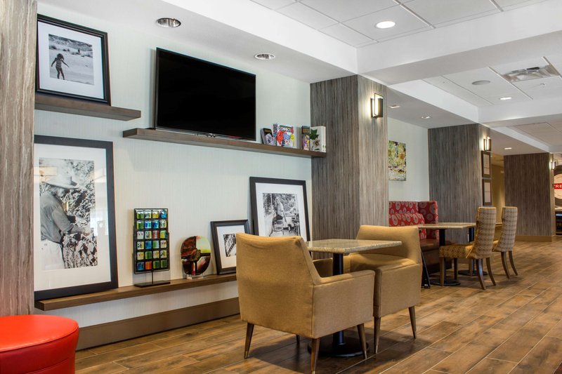 hampton inn parker