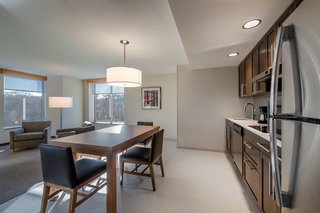 Hyatt Place Marlborough/Apex Center,Leominster>>Boston,3 star