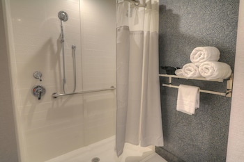 fairfield inn and suites by marriott gatlinburg downtown